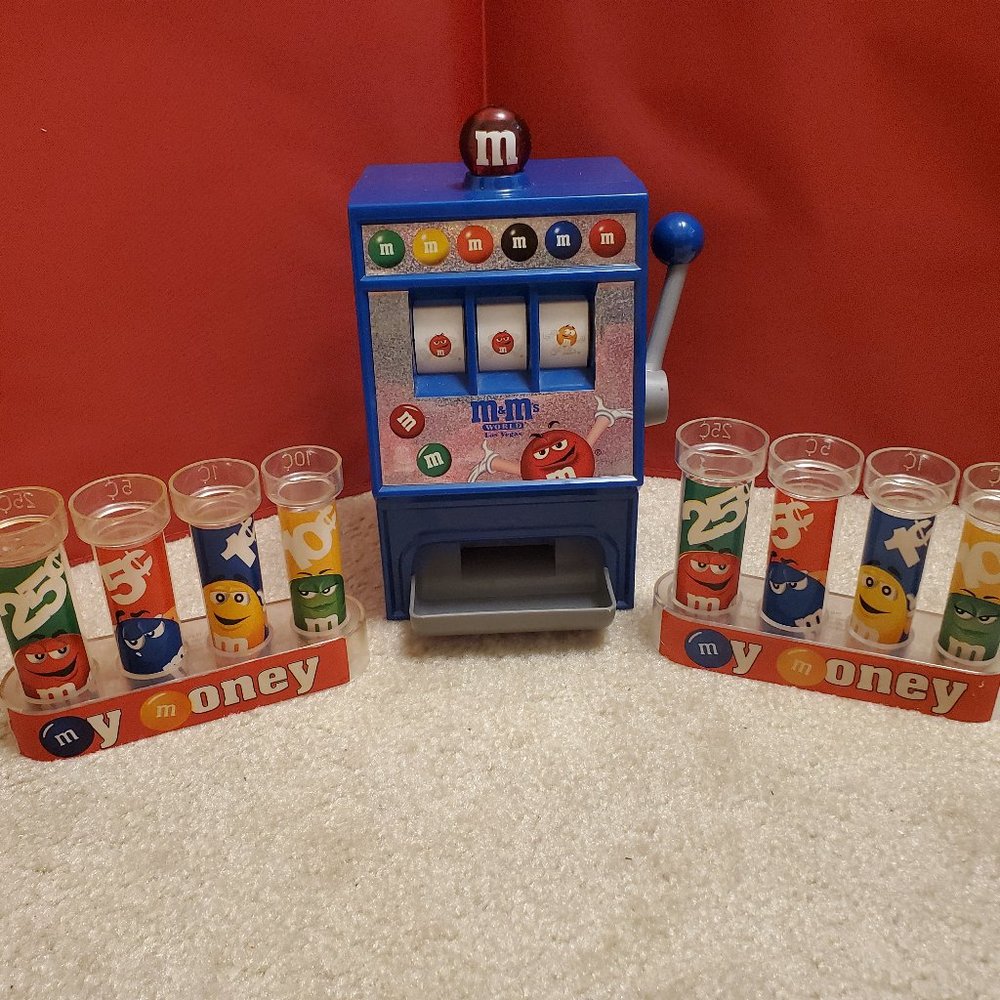🌺🌺🌺SOLD🌺🌺🌺 M&M's Las Vegas Slot Machine - Picture 2 of 16
